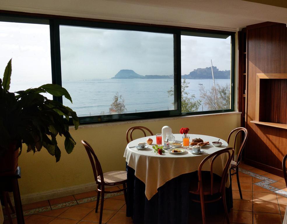 Albergo Delle Rose Pozzuoli Ngoại thất bức ảnh